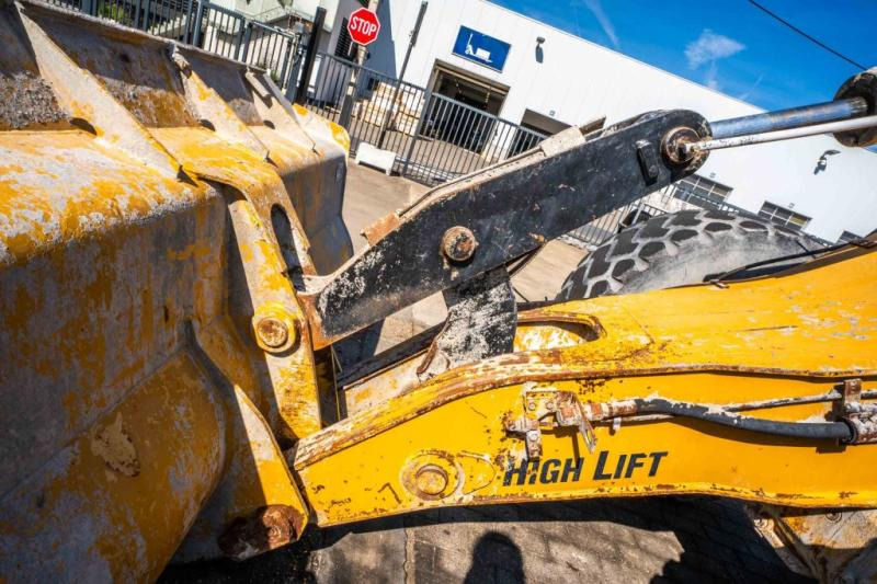 Wiellader Caterpillar CAT 924G // GODET 3m3