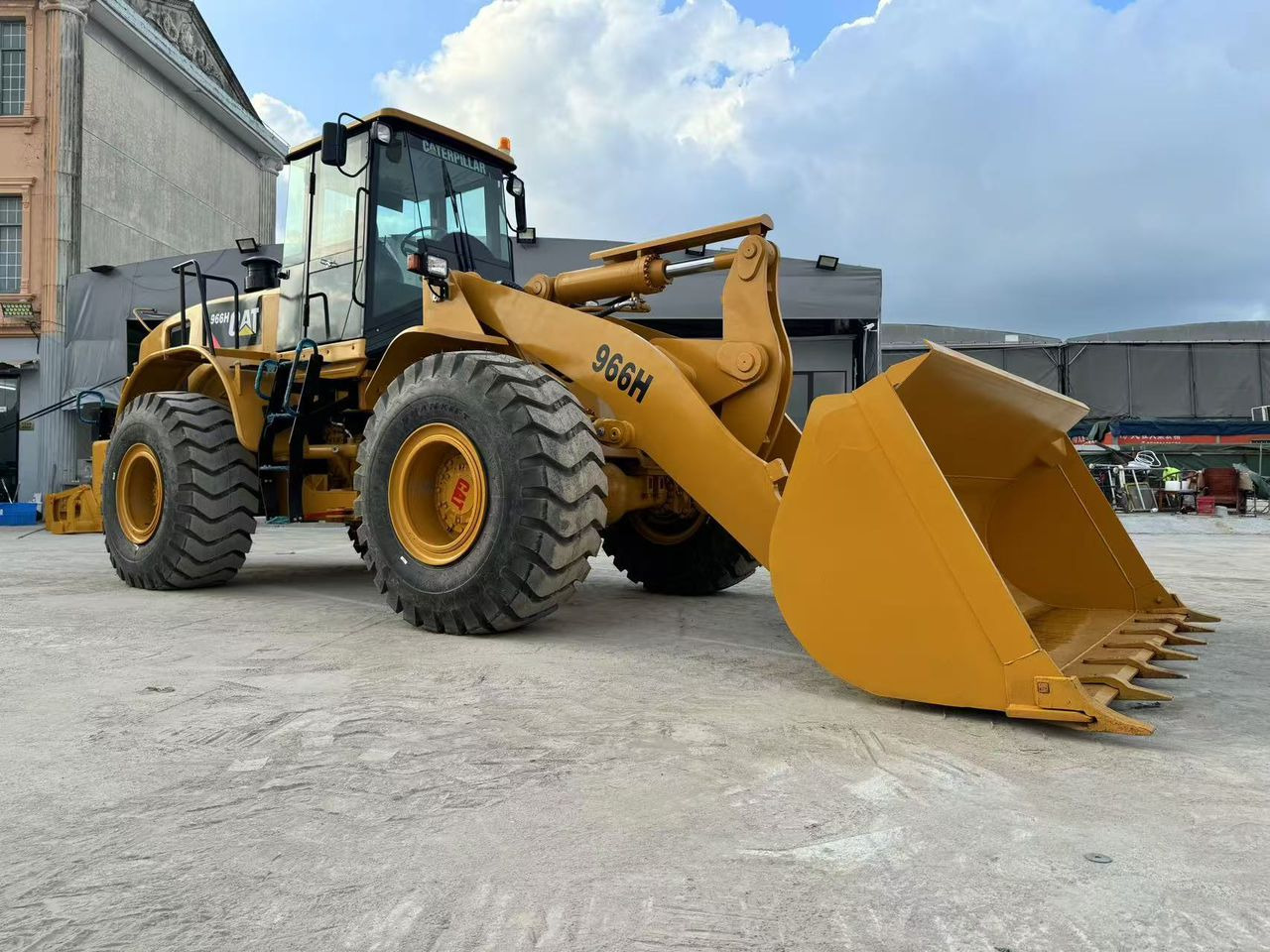 Wiellader Caterpillar Loader CAT Loader 966H 966F 980G 988G Used Loader in Good Work Performance