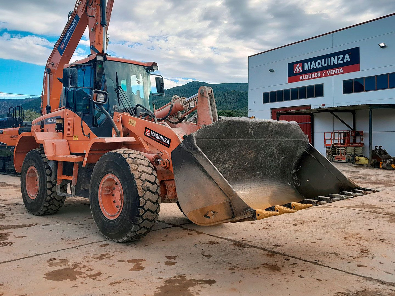 Wiellader DOOSAN DL250-3