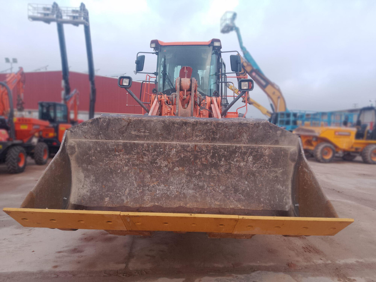 Wiellader DOOSAN DL300-5