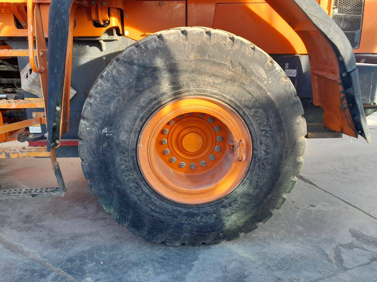 Wiellader DOOSAN DL300 L/AUX