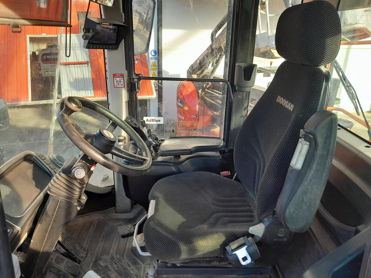 Wiellader DOOSAN DL300 L/AUX