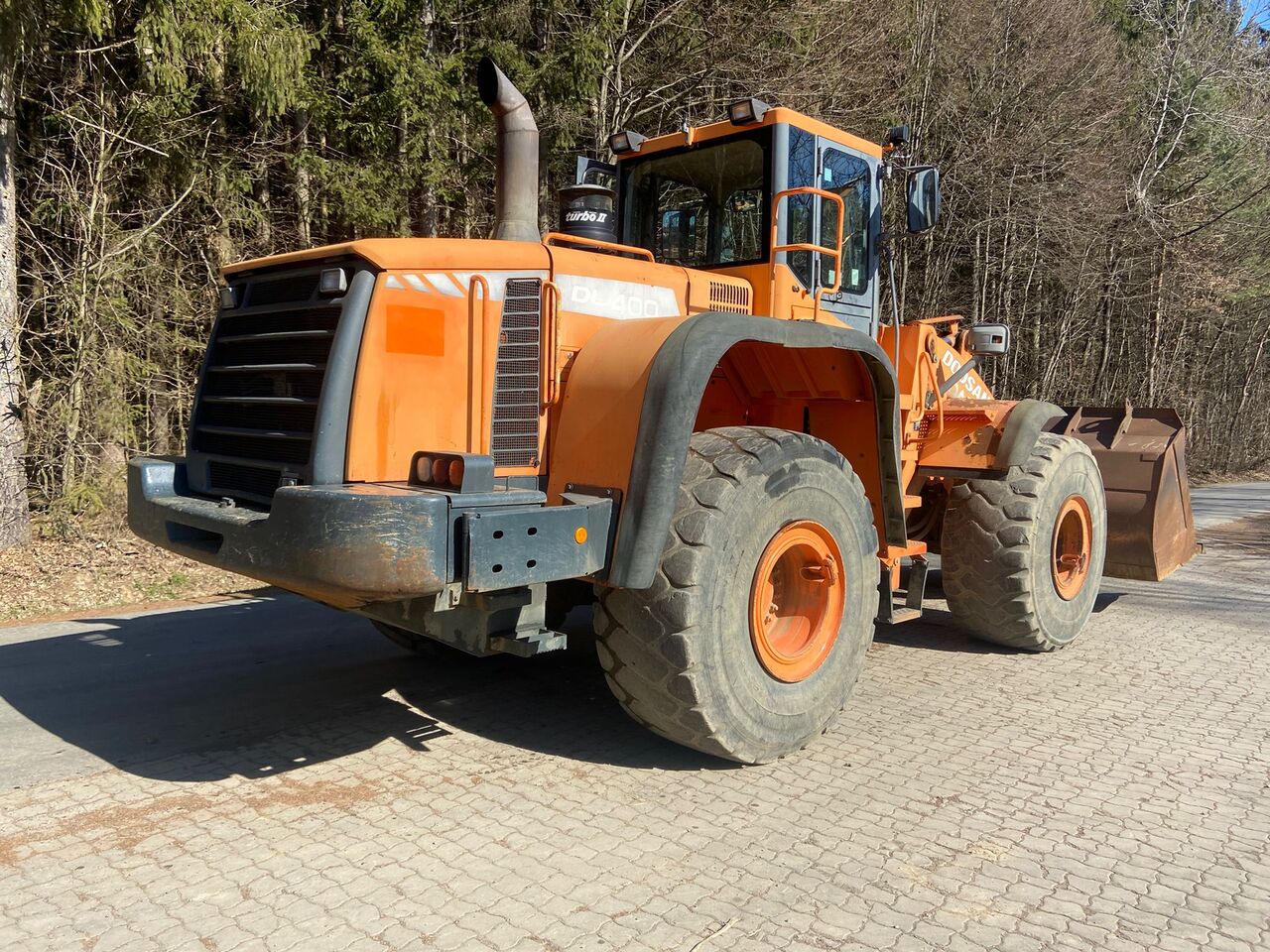 Wiellader DOOSAN DL 400