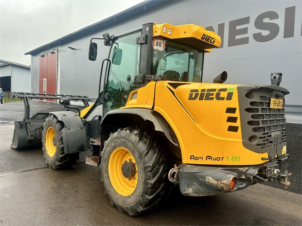 Wiellader Dieci Agri Pivot T80 MONITOIMIKAUHALLA