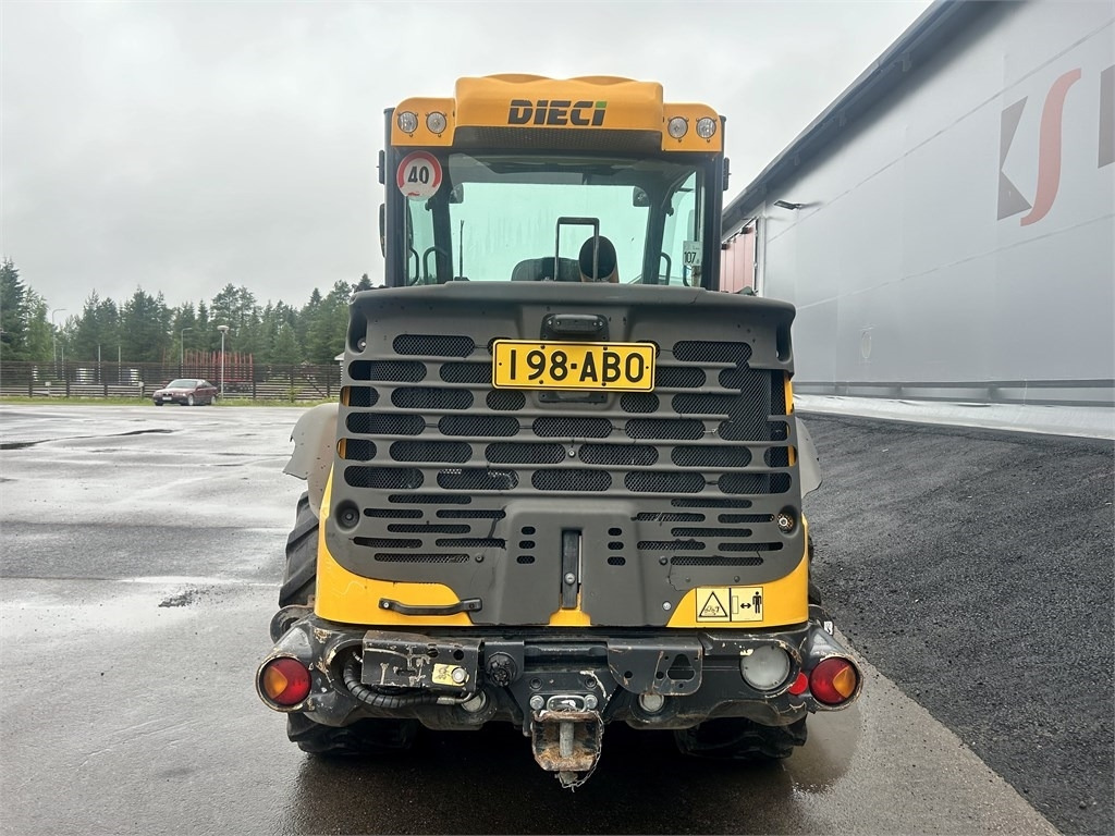Wiellader Dieci Agri Pivot T80 MONITOIMIKAUHALLA