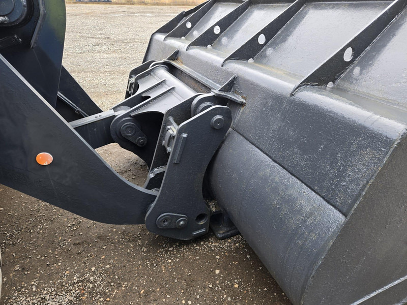 Wiellader Doosan DL300-5