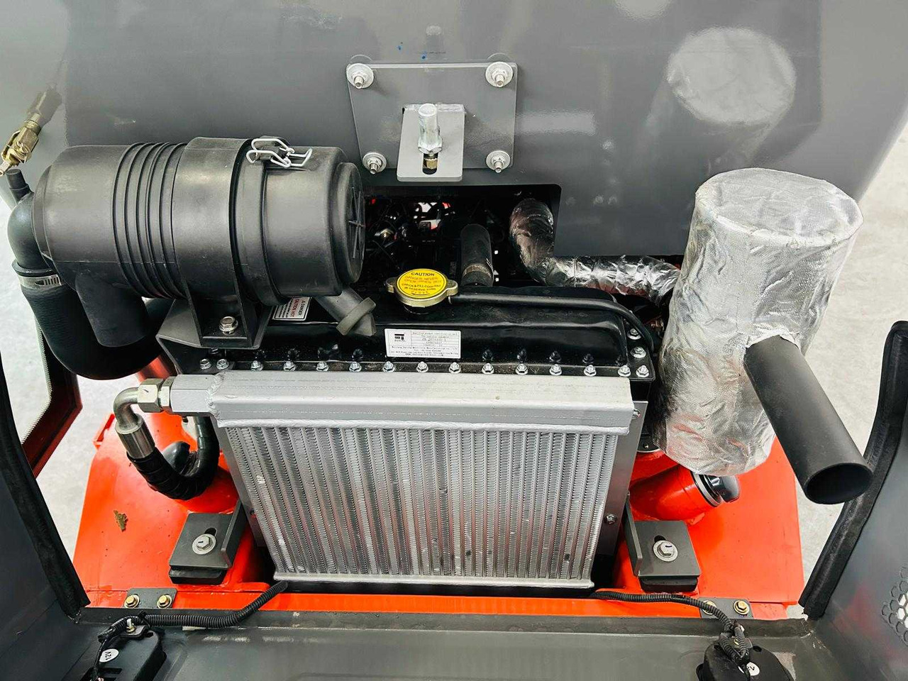 Wiellader EVERUN - 2025 - ER1000 - TELESCOPIC ARTICULATED WHEEL LOADER KUBOTA EURO5