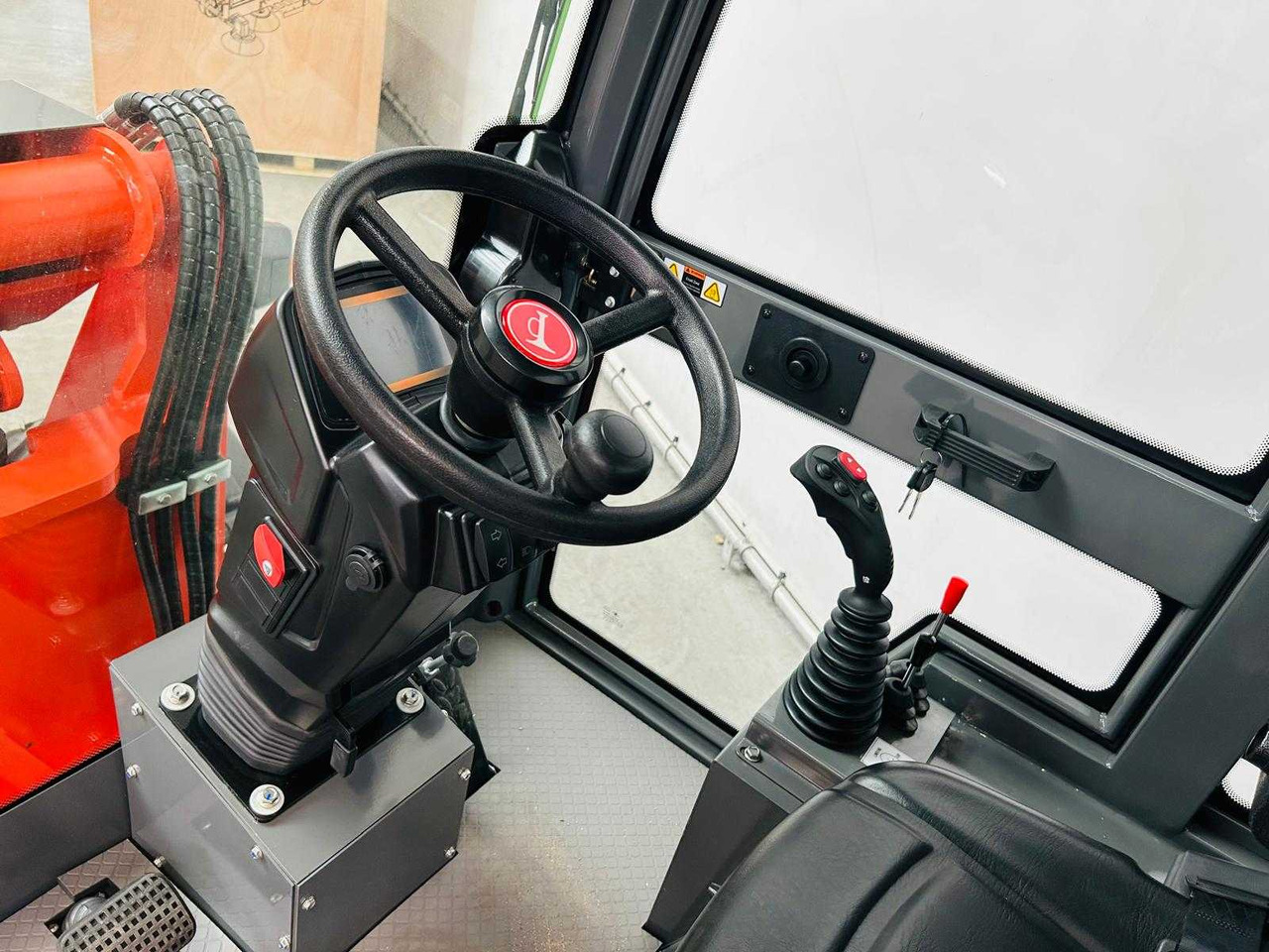 Wiellader EVERUN - 2025 - ER1000 - TELESCOPIC ARTICULATED WHEEL LOADER KUBOTA EURO5