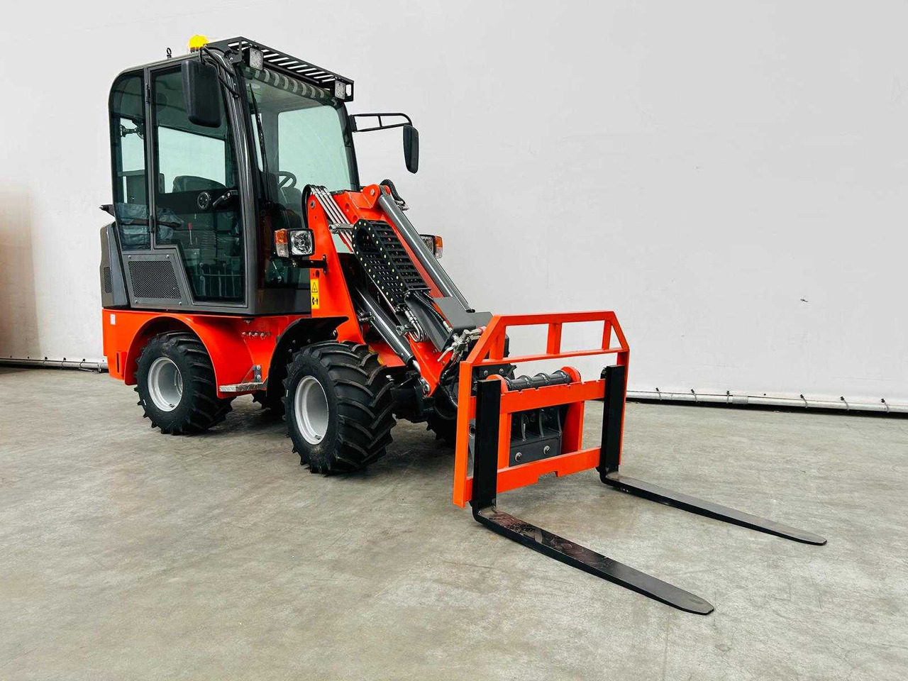 Wiellader EVERUN - 2025 - ER1000 - TELESCOPIC ARTICULATED WHEEL LOADER KUBOTA EURO5