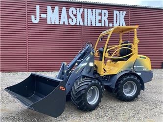 Wiellader Eurotrac W12F XL lang arm