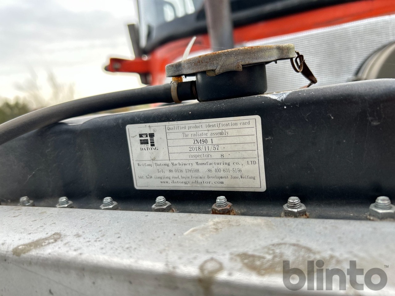 Wiellader Everun ER12 med gafflar och planeringskopa