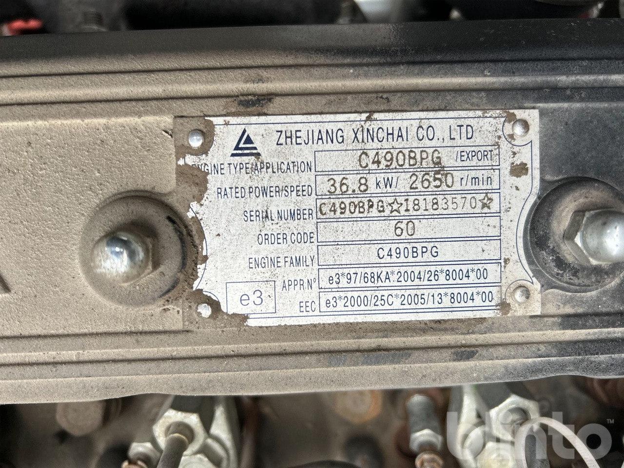 Wiellader Everun ER12 med gafflar och planeringskopa