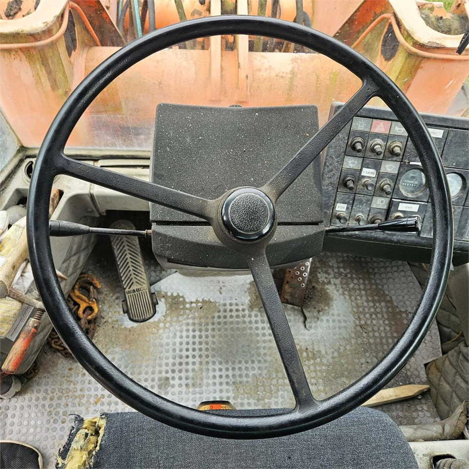 Wiellader Fiat-Hitachi W80 H