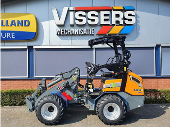 Wiellader Giant Tobroco Giant G2200E X-TRA Kniklader