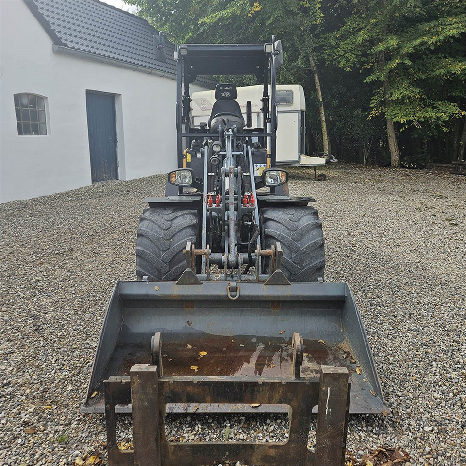 Wiellader Giant V452T X-TRA HD