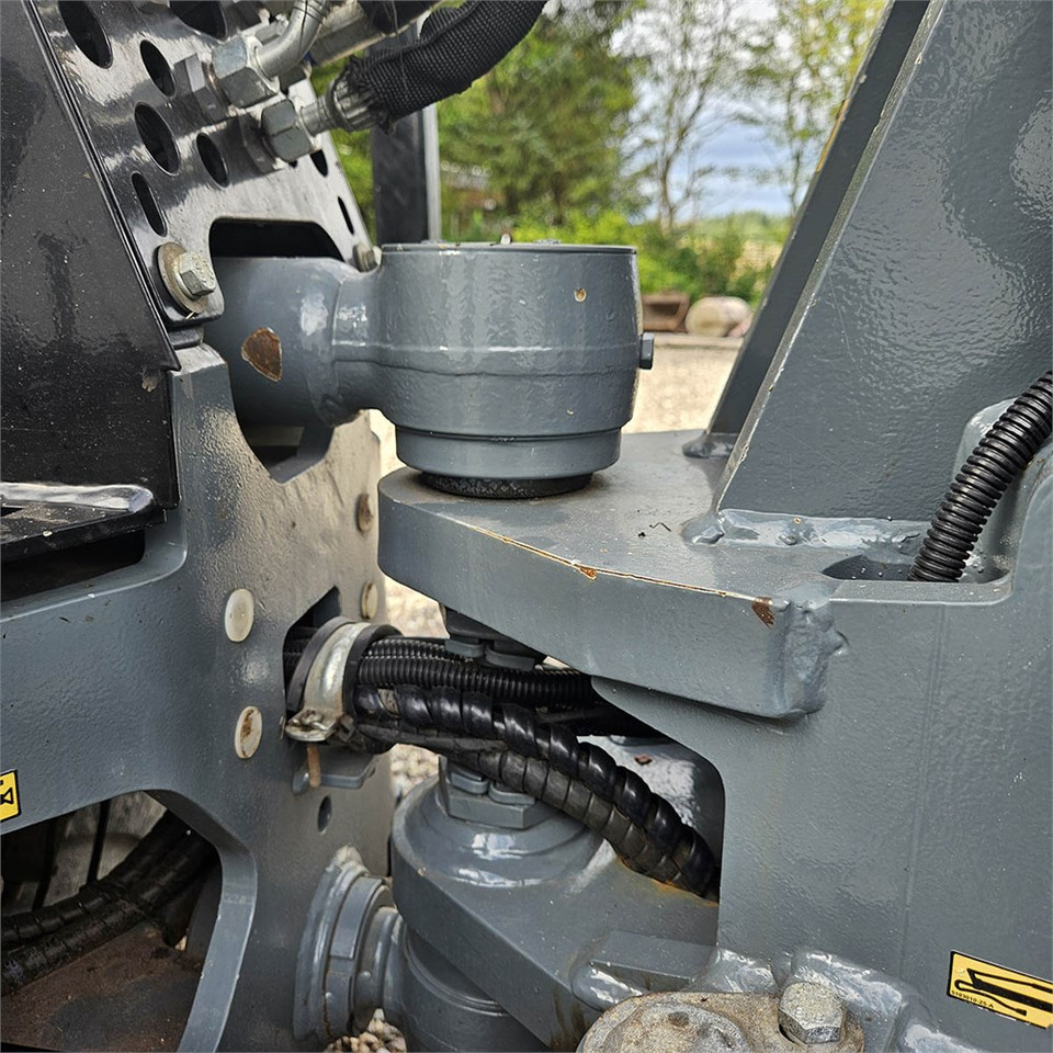 Wiellader Giant V452T X-TRA HD