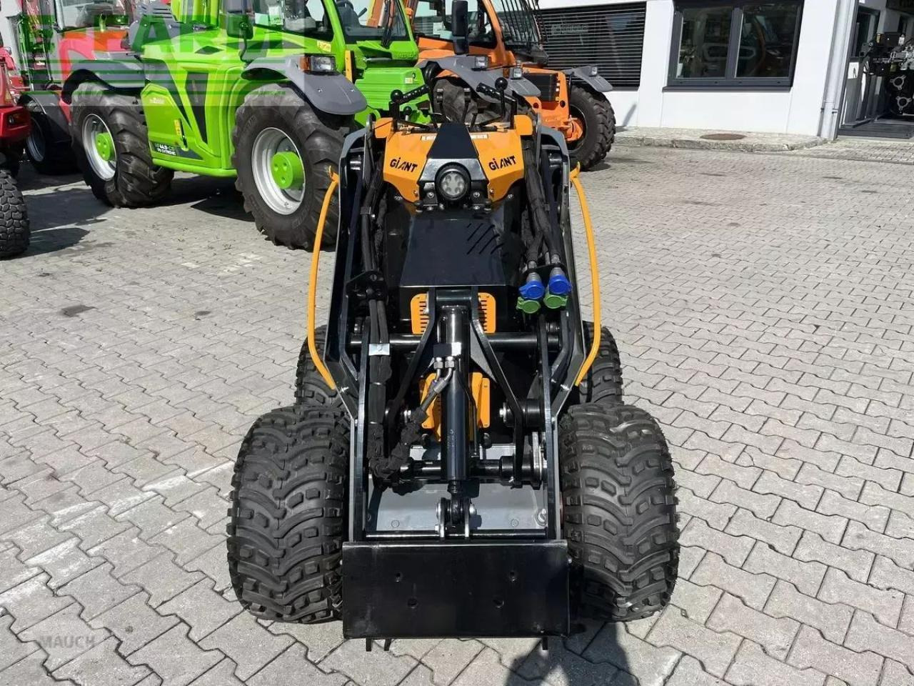 Wiellader Giant sk 202d neuwertig inkl. schaufel & pg