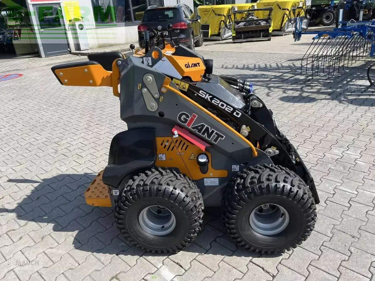 Wiellader Giant sk 202d neuwertig inkl. schaufel & pg