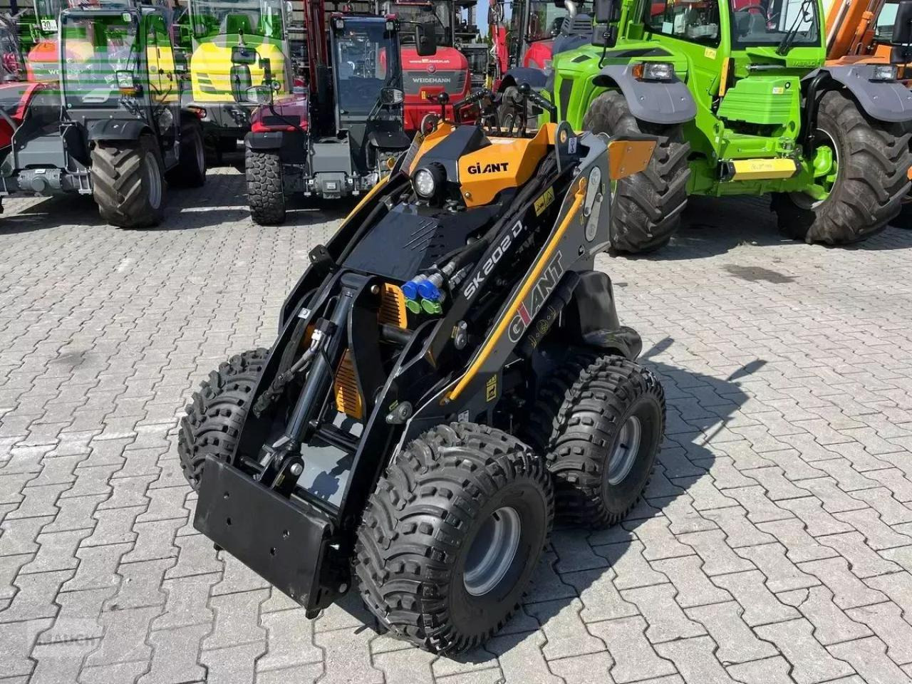 Wiellader Giant sk 202d neuwertig inkl. schaufel & pg