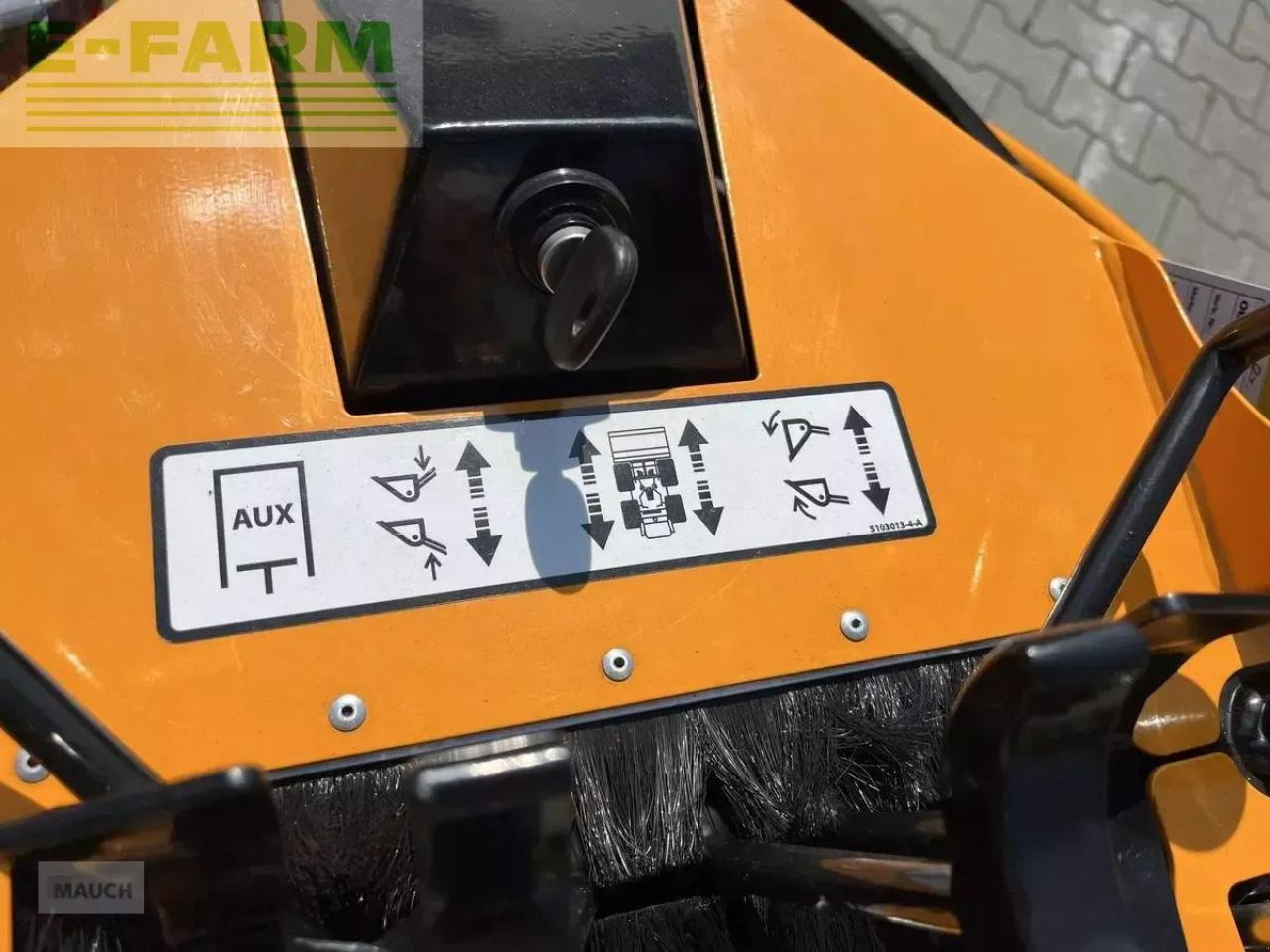 Wiellader Giant sk 202d neuwertig inkl. schaufel & pg