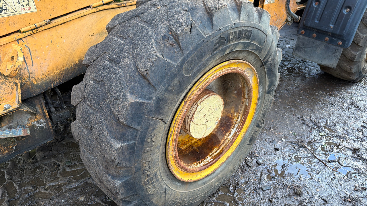 Wiellader HYUNDAI HL73O-9