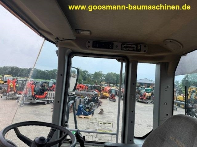 Wiellader HYUNDAI HL 760-7A