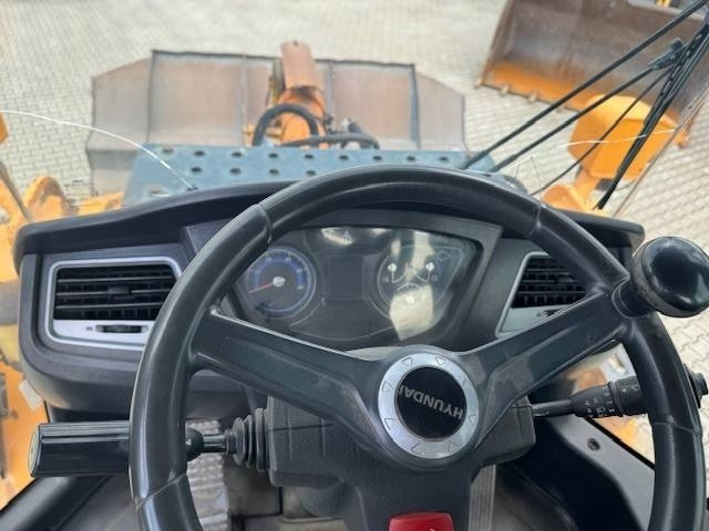 Wiellader HYUNDAI HL 955A