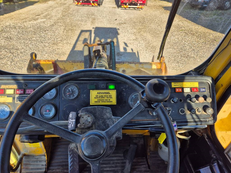 Wiellader Hanomag 33 D //forks / Bucket//