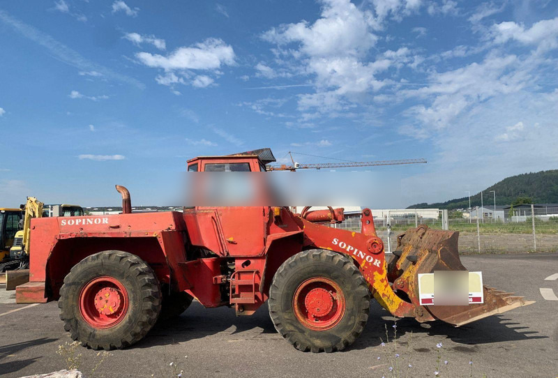 Wiellader Hanomag B14C