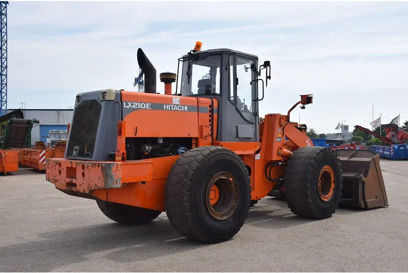 Wiellader Hitachi LX 210E- stock id 59