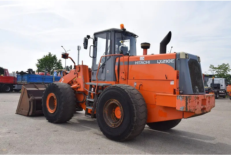 Wiellader Hitachi LX 210E- stock id 59