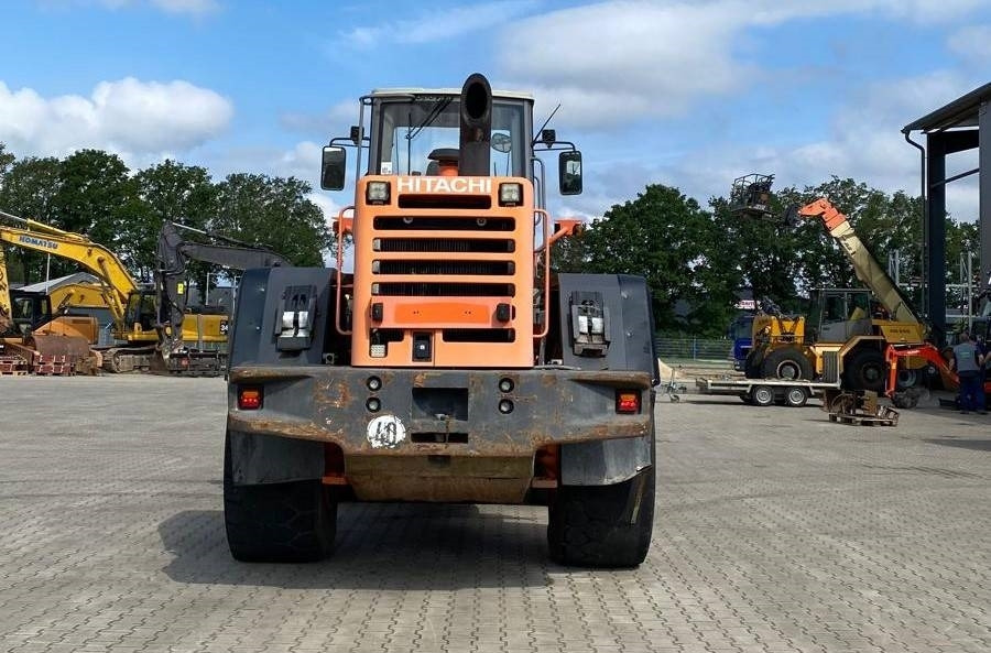 Wiellader Hitachi LX 210 E