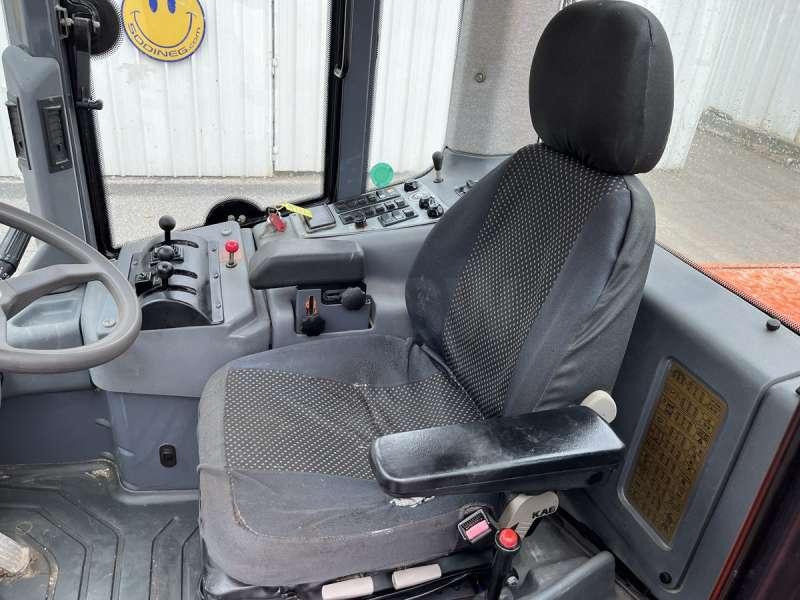 Wiellader Hitachi W130A