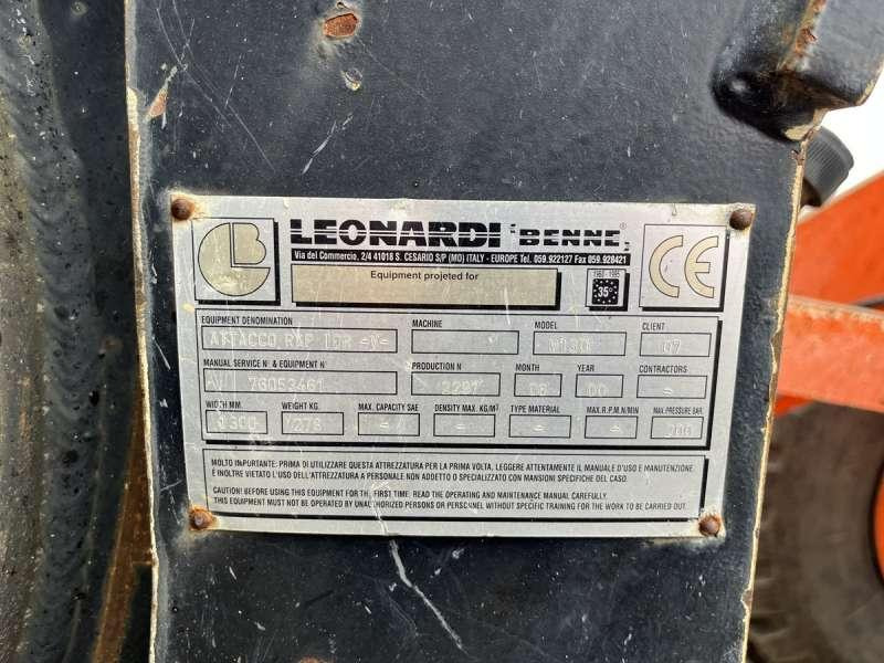 Wiellader Hitachi W130A