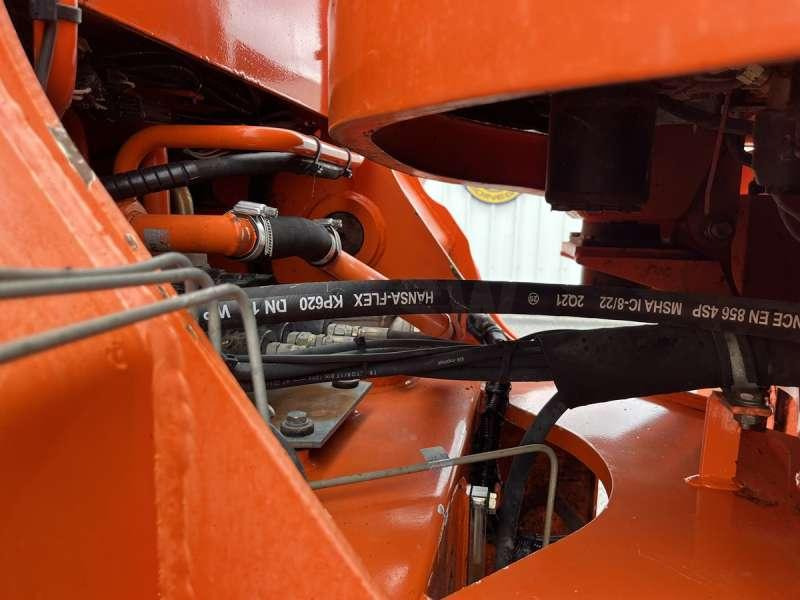 Wiellader Hitachi W130A