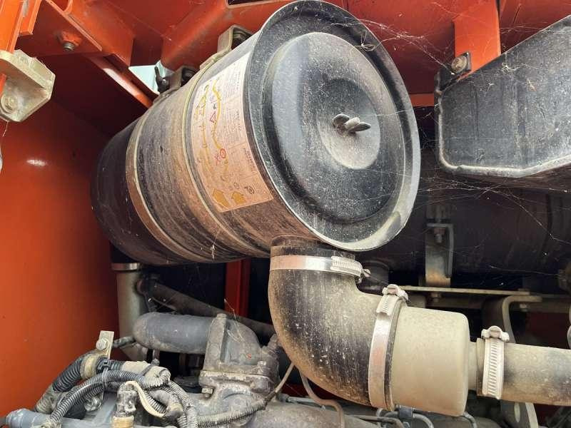 Wiellader Hitachi W130A