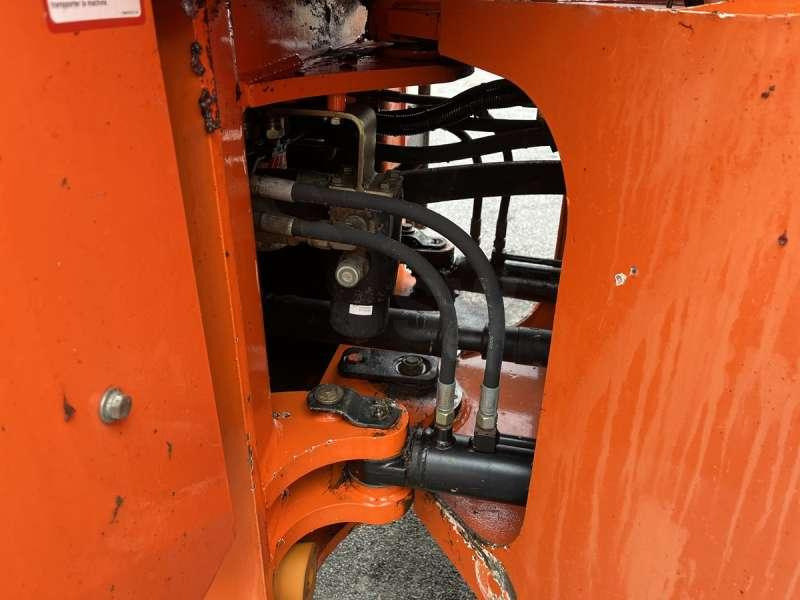 Wiellader Hitachi W130A