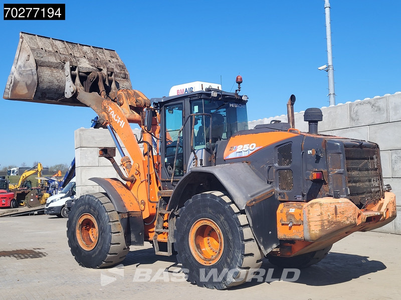 Wiellader Hitachi ZW250 -6