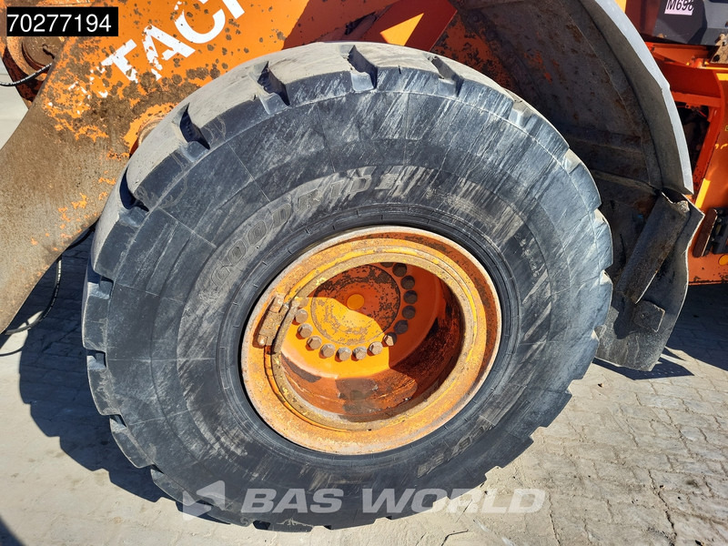 Wiellader Hitachi ZW250 -6