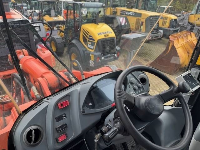 Wiellader Hitachi ZW 250-6