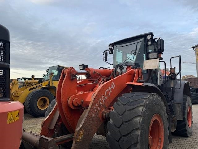 Wiellader Hitachi ZW 250-6