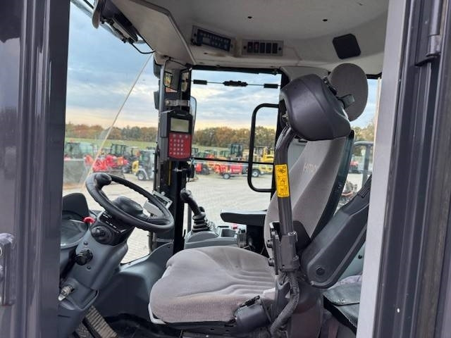 Wiellader Hitachi ZW 250-6