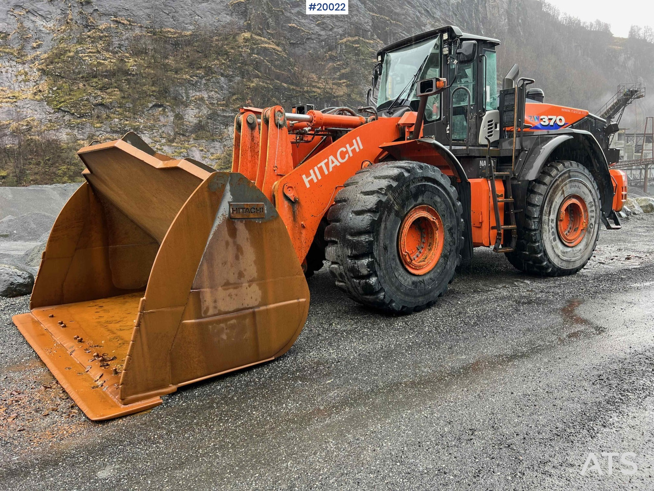 Wiellader Hitachi zw370-6 hjullaster m / vekt, skriver og skuffe