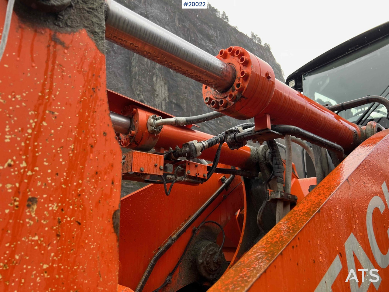 Wiellader Hitachi zw370-6 hjullaster m / vekt, skriver og skuffe