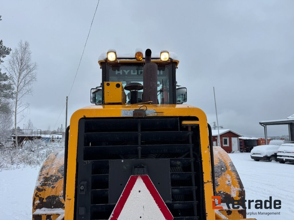 Wiellader Hjullastare Hyundai HL730 TM-7 med planerskopa