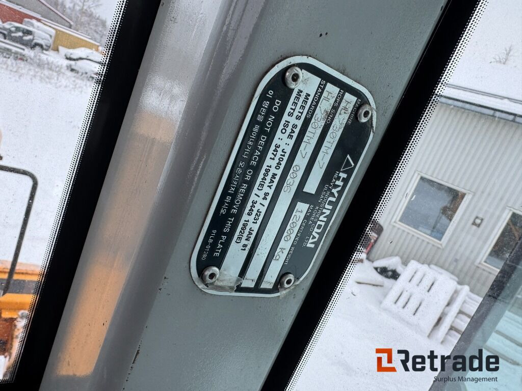 Wiellader Hjullastare Hyundai HL730 TM-7 med planerskopa