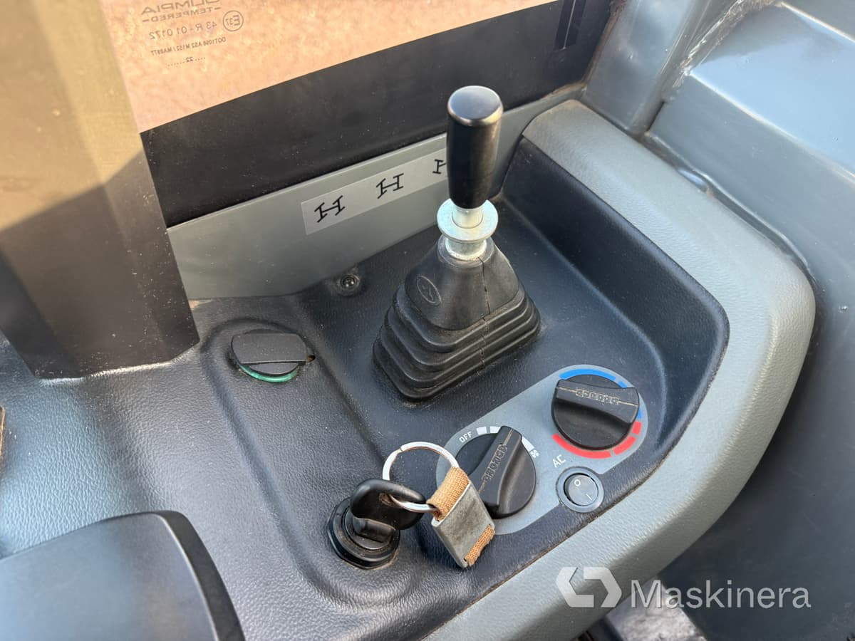 Wiellader Hjullastare Kramer 5040 med tillbehör