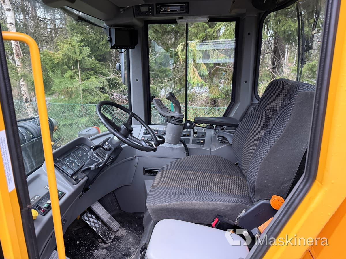 Wiellader Hjullastare Lundberg 4200 Ls med vikplog