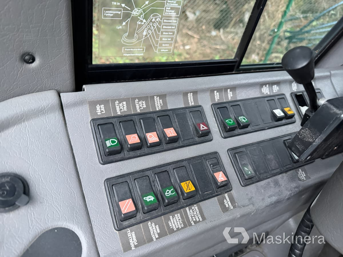 Wiellader Hjullastare Lundberg 4200 Ls med vikplog