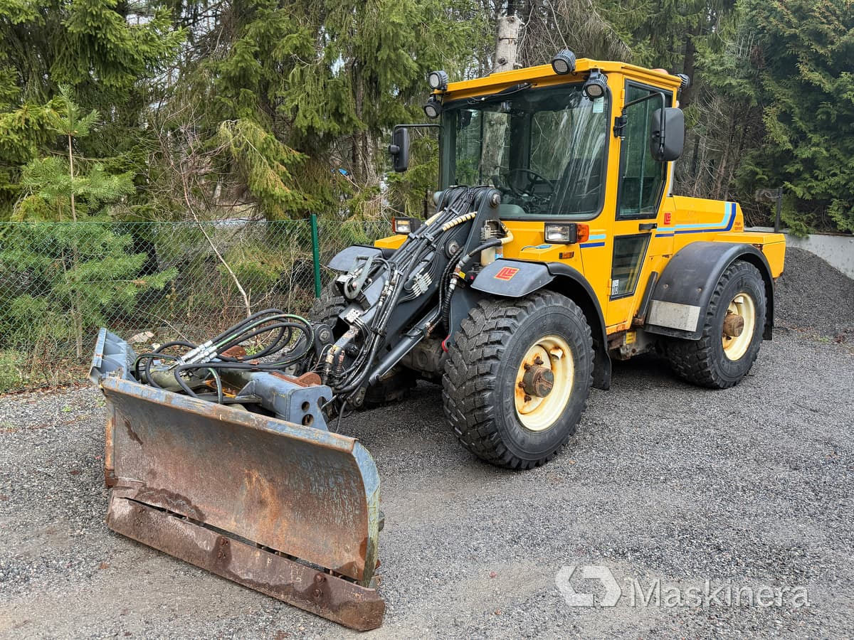 Wiellader Hjullastare Lundberg 4200 Ls med vikplog